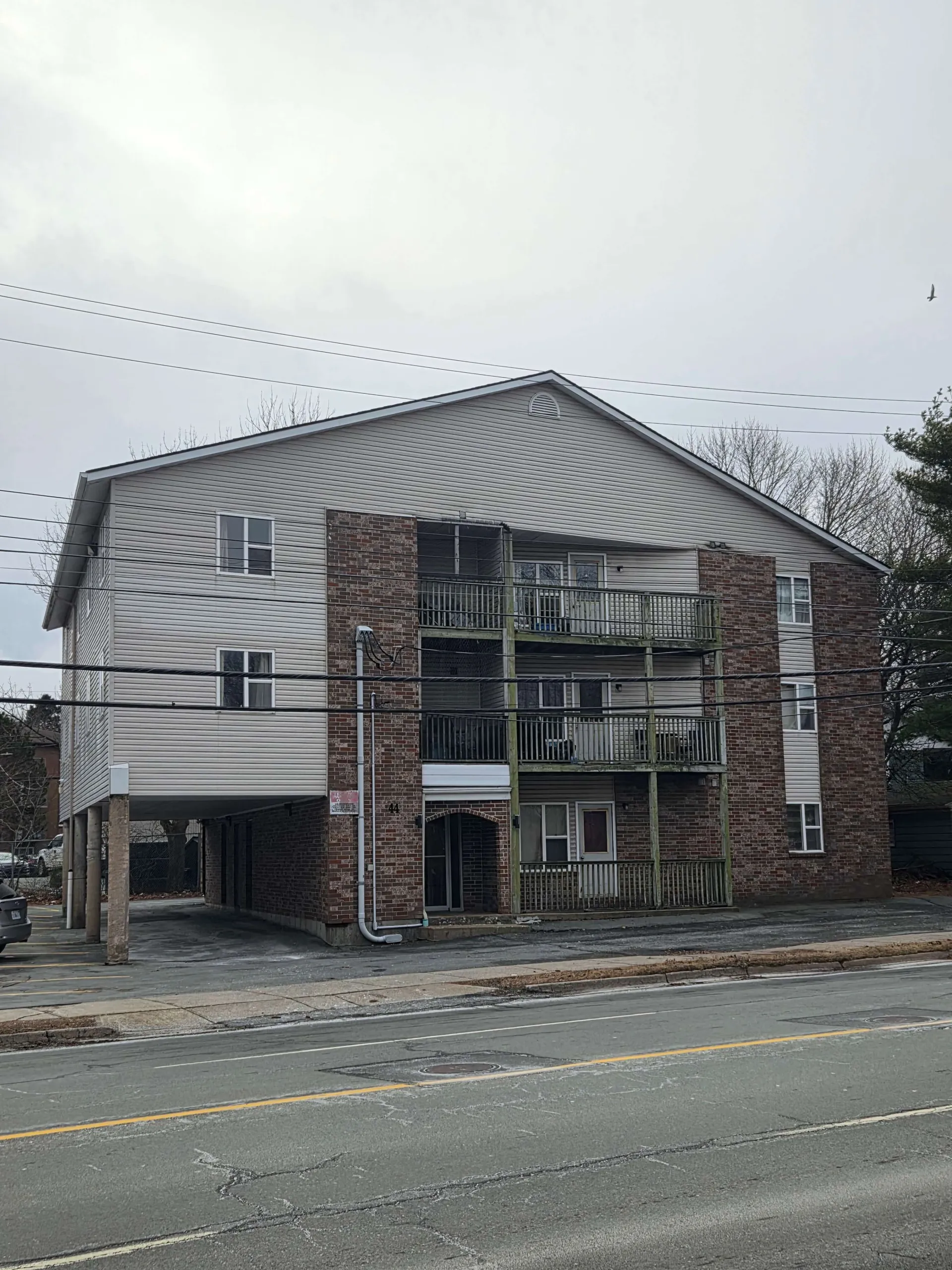 44 Titus Street